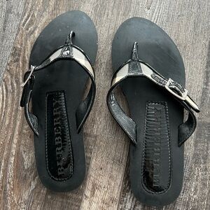 Burberry Black and Tan Sandals